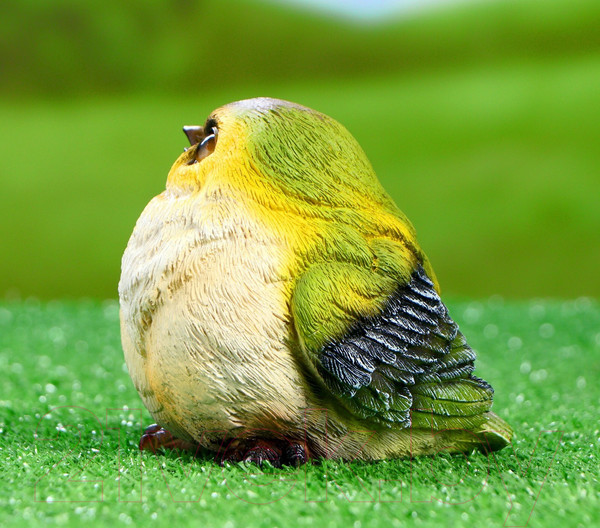 Изображение товара Фигурка для сада Хорошие сувениры Чижик / 4793752