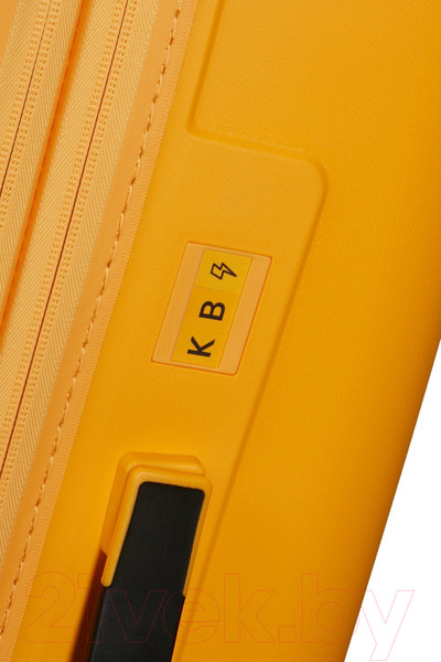 Изображение товара Чемодан на колесах American Tourister Dashpop MG5*56 002