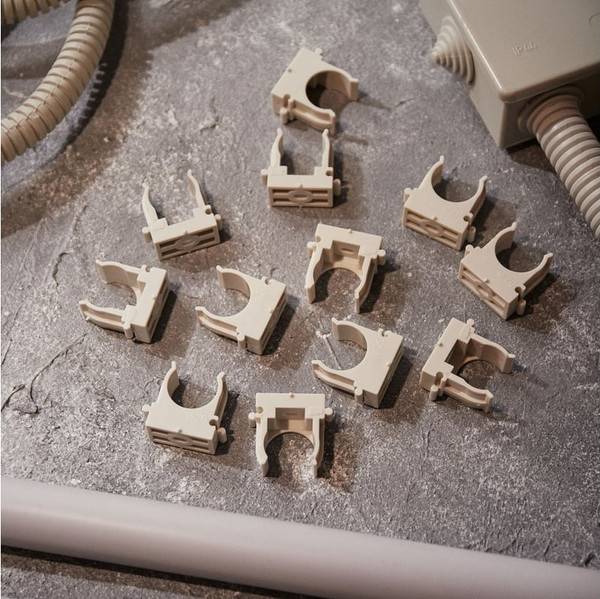 Изображение товара Крепеж-клипса для трубы Rexant 28-0420-1