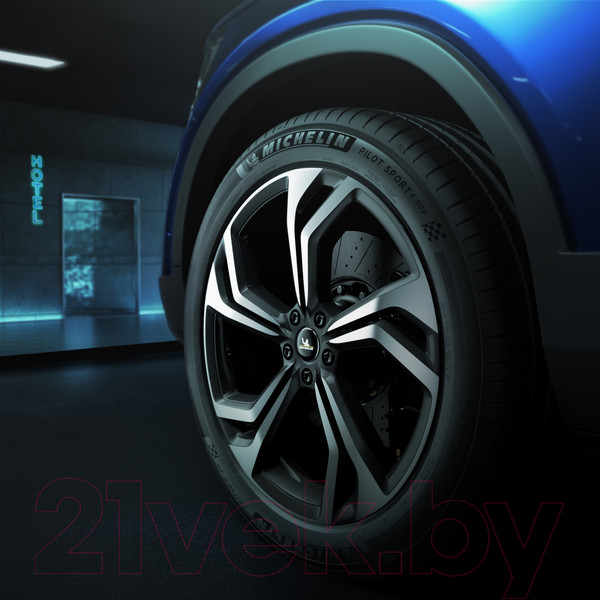 Изображение товара Летняя шина Michelin Pilot Sport 4 SUV 265/45R21 104W