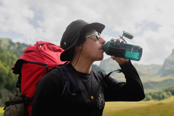 Изображение товара Бутылка для воды Bobber Tritan Bottle-590 Cayenne (красный)