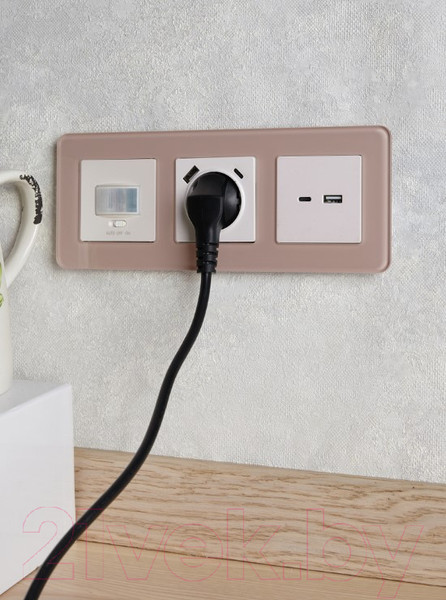 Изображение товара Датчик движения IEK Brite BR-MS10-N-150-05-K36 (жемчуг)