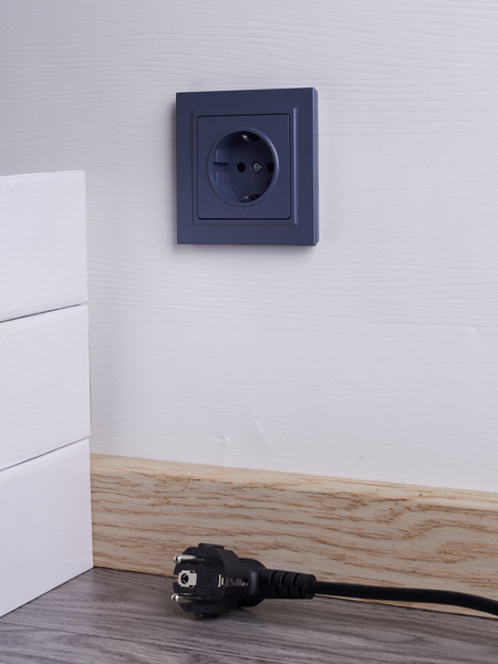 Изображение товара Розетка IEK Brite BR-R14-16-K35-F (маренго)