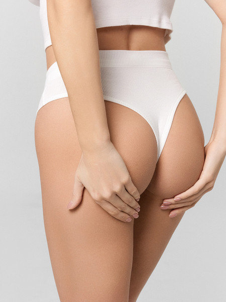 Изображение товара Трусы женские Mark Formelle 412492 (р.106, белый-10/декор)