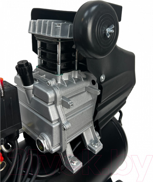 Изображение товара Воздушный компрессор Brait KM-1300/24