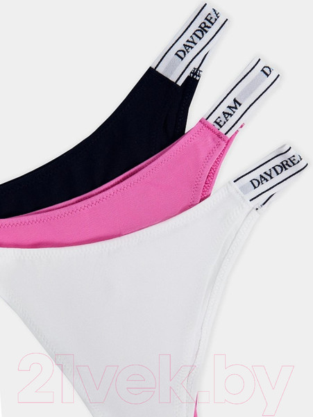 Изображение товара Комплект женских трусов Mark Formelle 412577-3 (р.106, ярко-розовый)