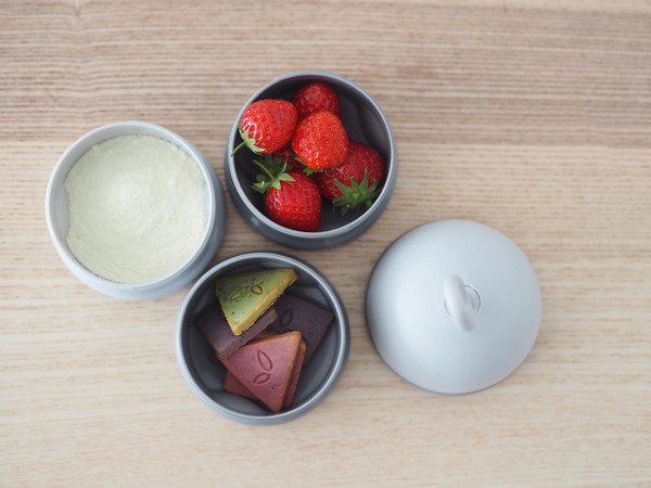 Изображение товара Набор контейнеров для детского питания Beaba Boite Doseuse Light/Dark Mist 911673