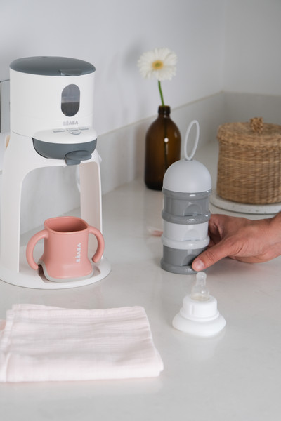 Изображение товара Набор контейнеров для детского питания Beaba Boite Doseuse Light/Dark Mist 911673