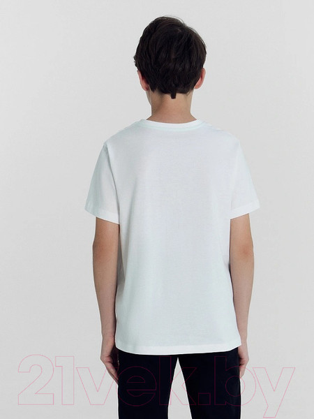 Изображение товара Комплект футболок детских Mark Formelle 113379-2 (р.110-56, белый/черно-белое граффити)