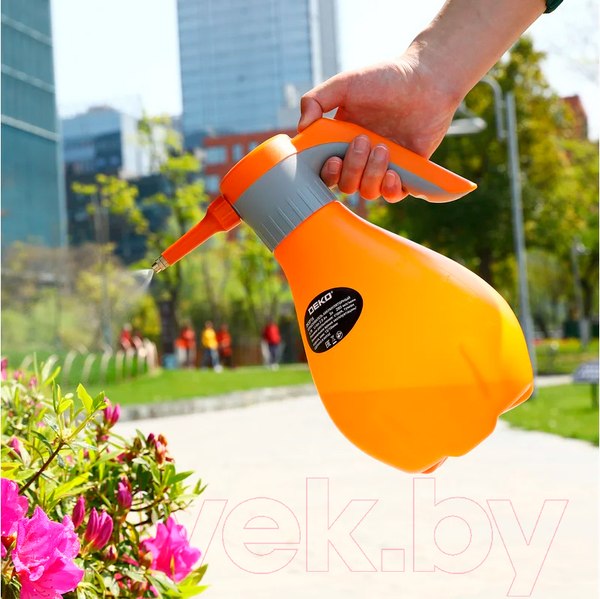 Изображение товара Опрыскиватель аккумуляторный Deko DKSP16 / 065-1041 (3л)