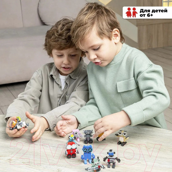 Изображение товара Конструктор QBRIX Kids Мир роботов 30026