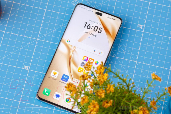 Изображение товара Смартфон Honor 200 Pro 12GB/512GB (океанический голубой)