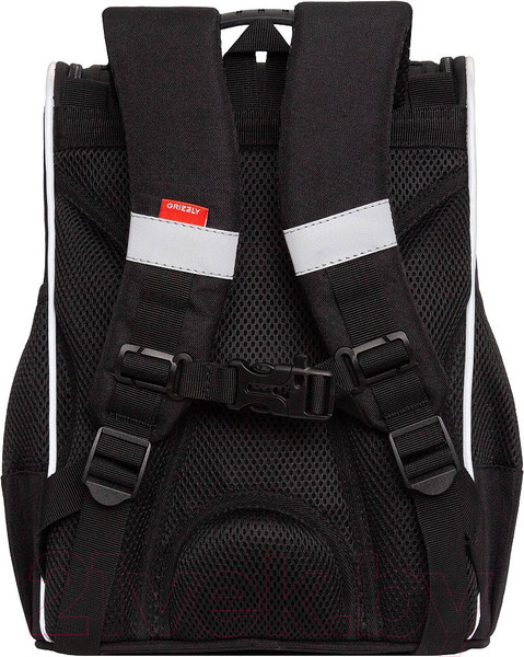 Изображение товара Школьный рюкзак Grizzly RAm-485-5 (черный)