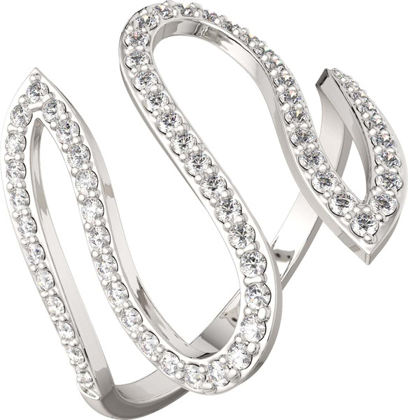 Изображение товара Кольцо из серебра ZORKA 0210739 (р.17, с фианитами)