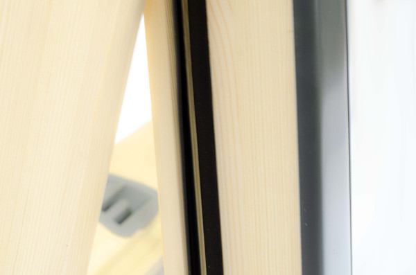 Изображение товара Окно мансардное Fakro FTP CH 78x98