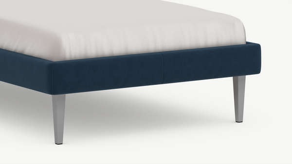 Изображение товара Односпальная кровать Moon Family 1256 / MF011246