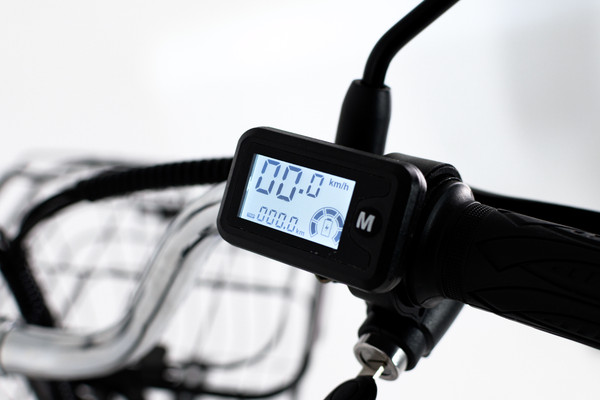 Изображение товара Электровелосипед AVM E-ALFA 20