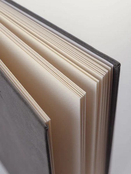 Изображение товара Скетчбук Малевичъ Veroneze / 401549 (20л, серый)