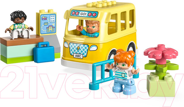 Изображение товара Конструктор Lego Duplo Поездка на автобусе / 10988