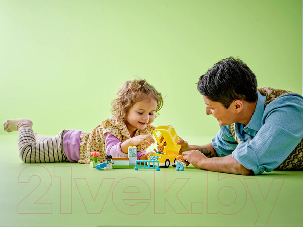 Изображение товара Конструктор Lego Duplo Поездка на автобусе / 10988