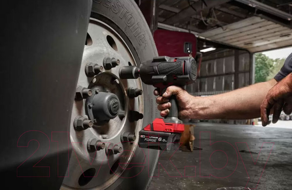 Изображение товара Аккумуляторный гайковерт Milwaukee 4933498056