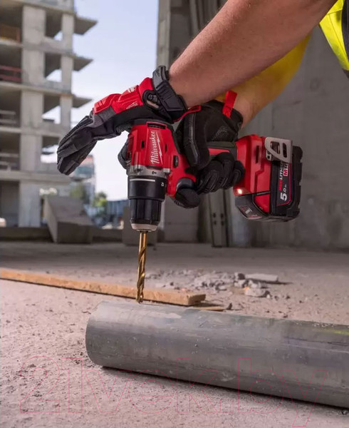 Изображение товара Аккумуляторная дрель-шуруповерт Milwaukee 4933492820