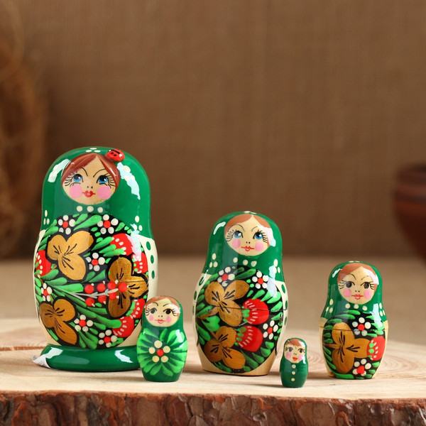 Изображение товара Матрешка сувенирная Sima-Land Божья коровка. Зеленое платье / 3440247