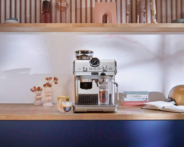 Изображение товара Кофеварка эспрессо DeLonghi EC9255.M 0132126074