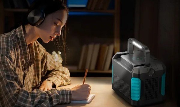Изображение товара Портативная зарядная станция Romoss RS500 108000мАч (черный)
