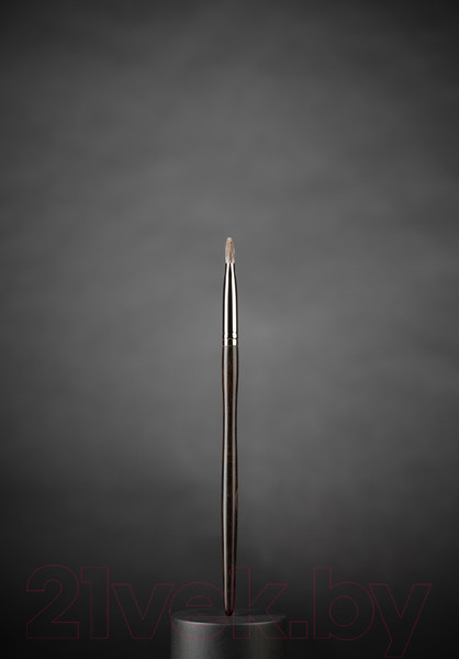 Изображение товара Кисть для макияжа Ludovik №13L