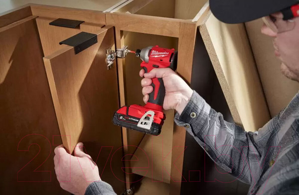 Изображение товара Аккумуляторный шуруповерт Milwaukee M18 BLIDR-0X / 4933492842