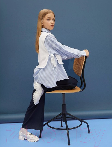 Изображение товара Жилет детский Amarobaby Bow / AB-OD24-KNIT10B/00-146   (белый, р.146)