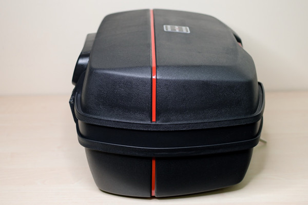 Изображение товара Кофр для мотоцикла AVM 698 LED