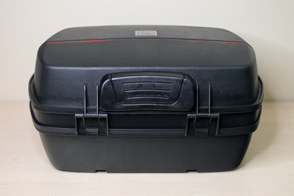 Изображение товара Кофр для мотоцикла AVM 698 LED