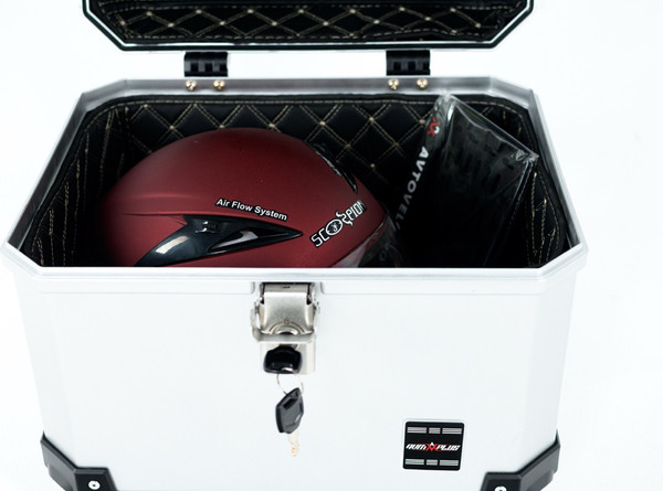 Изображение товара Кофр для мотоцикла AVM 47 (металлик)