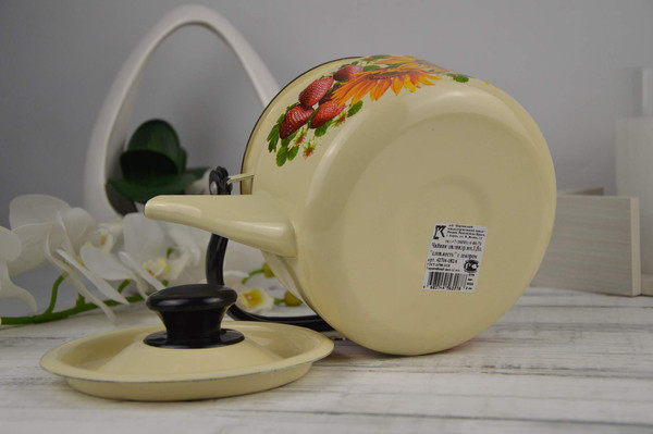 Изображение товара Чайник КМЗ 42704-082/6-У4 с рисунком (слоновая кость)