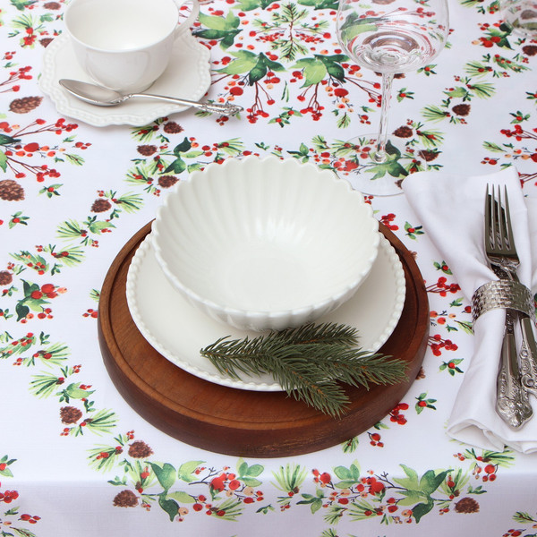 Изображение товара Скатерть Доляна Хвойный узор 145x260 / 9580633