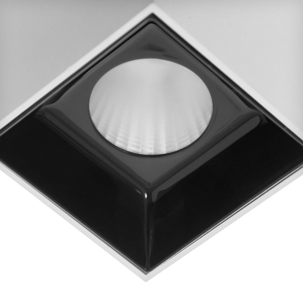 Изображение товара Точечный светильник BayerLux Кубик / 9901333 (белый/черный)