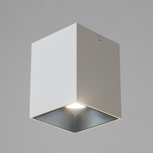 Изображение товара Точечный светильник BayerLux Кубик / 9901333 (белый/черный)