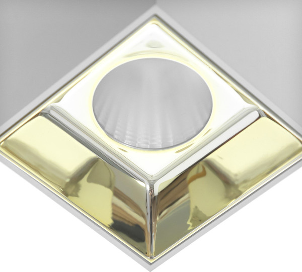 Изображение товара Точечный светильник BayerLux Кубик / 9901334 (белый/золото)