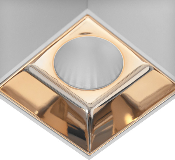 Изображение товара Точечный светильник BayerLux Кубик / 9901336 (белый/бронза)