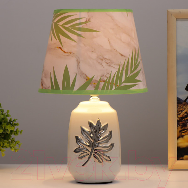 Изображение товара Прикроватная лампа Risalux Монстера 9497169 (белый/зеленый)