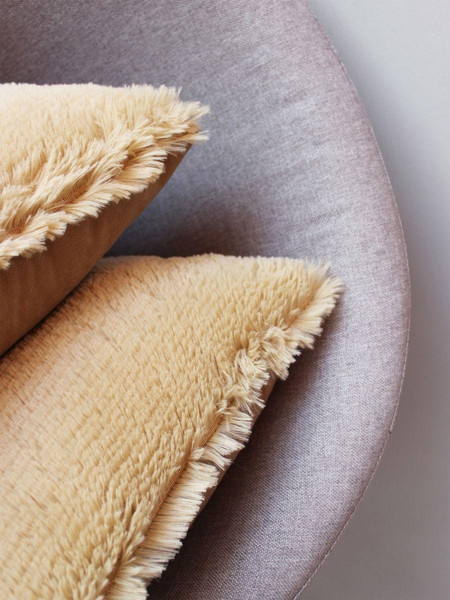 Изображение товара Подушка декоративная MATEX Plush Line / 29-014 (темно-бежевый)