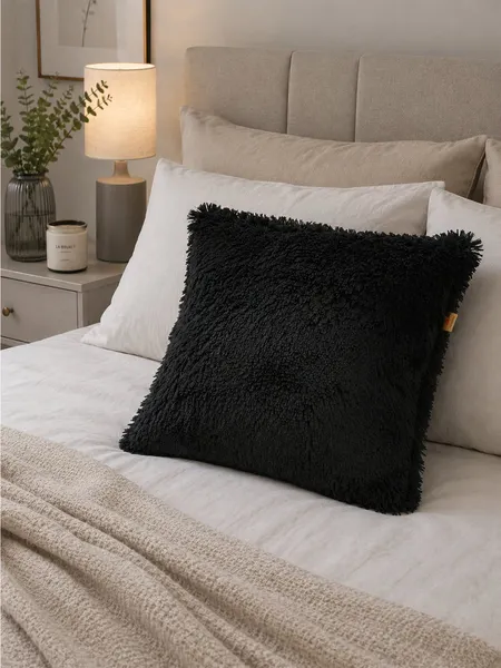 Изображение товара Подушка декоративная MATEX Plush Line / 50-209 (черный)