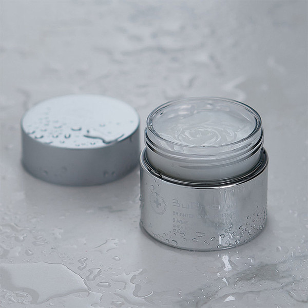 Изображение товара Крем для лица Bueno Brightening Moisture осветляющий с черным трюфелем (80мл)