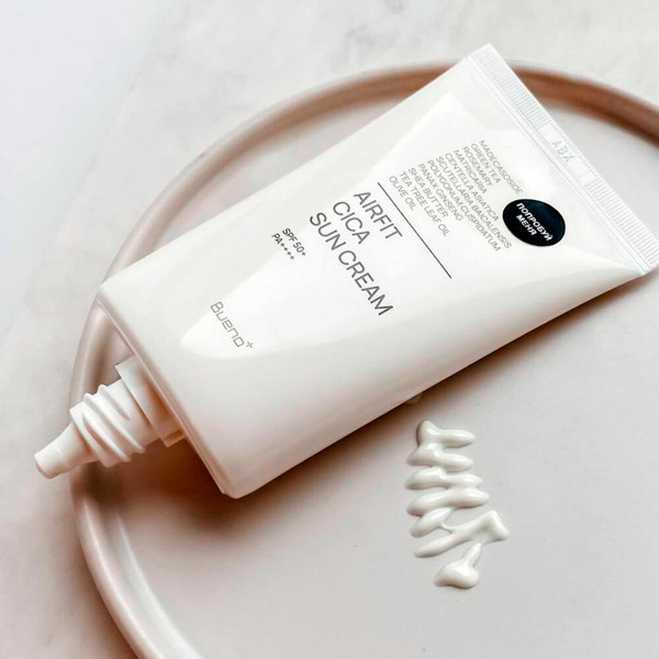 Изображение товара Крем солнцезащитный Bueno AirFit Cica Sun с центеллой азиатской (50мл)