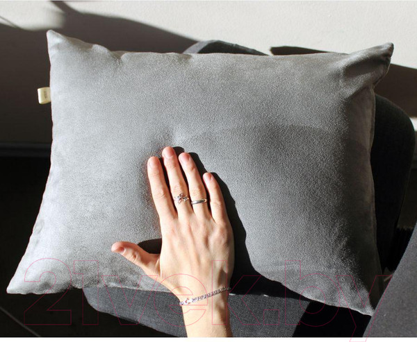 Изображение товара Подушка декоративная MATEX Alcantara / 31-857 (серый)