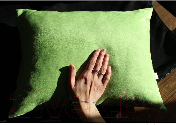 Изображение товара Подушка декоративная MATEX Alcantara / 31-864 (фисташковый)