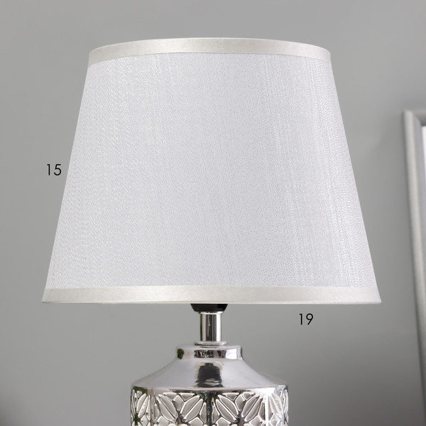 Изображение товара Прикроватная лампа Risalux Дейзи 10193733 (серебро)