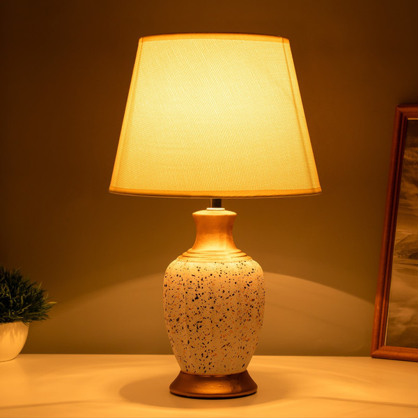 Изображение товара Прикроватная лампа Risalux Жилан 10470999 (белый/золото)